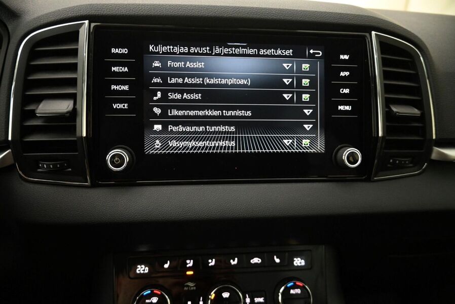 Skoda Karoq vaihtoauto