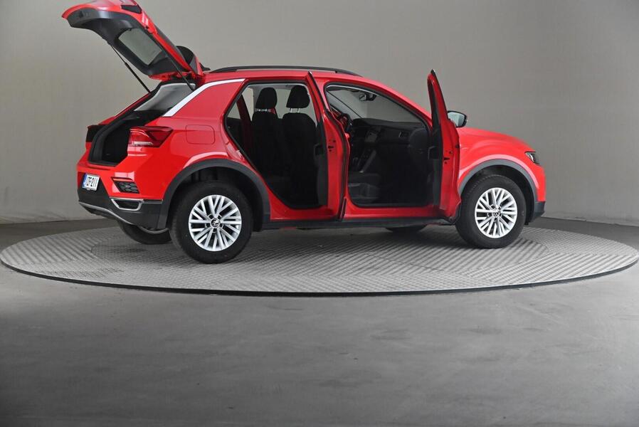 Volkswagen T-Roc vaihtoauto