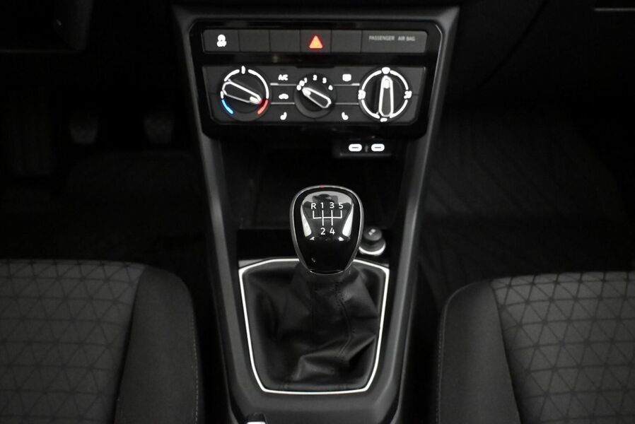 Volkswagen T-Cross vaihtoauto