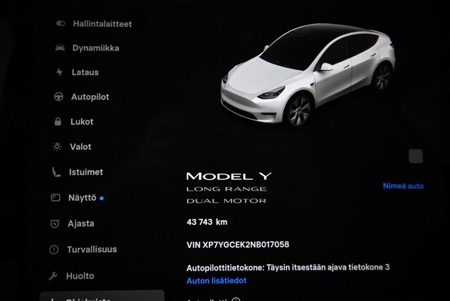 Tesla Model Y vaihtoauto