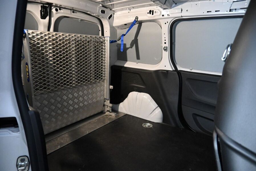 Peugeot Partner vaihtoauto