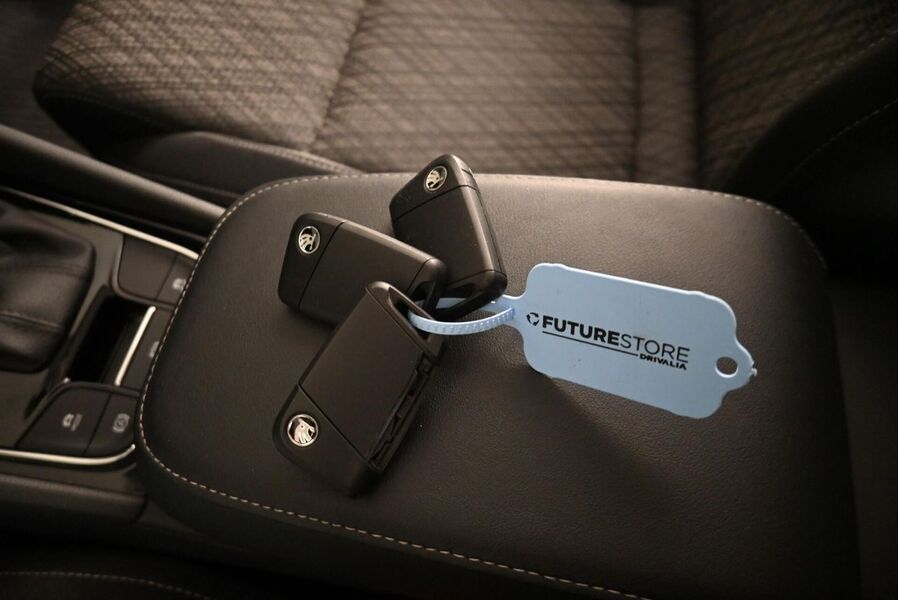 Skoda Karoq vaihtoauto