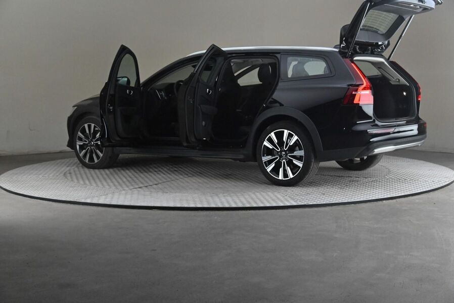 Volvo V60 Cross Country vaihtoauto