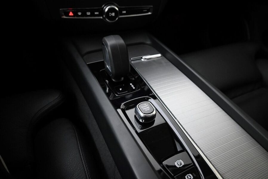 Volvo V60 Cross Country vaihtoauto