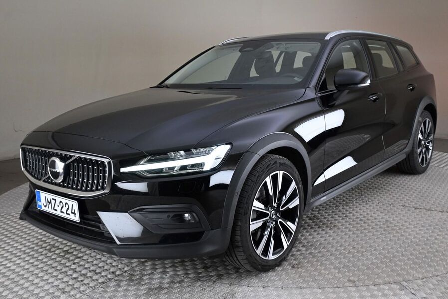 Volvo V60 Cross Country vaihtoauto