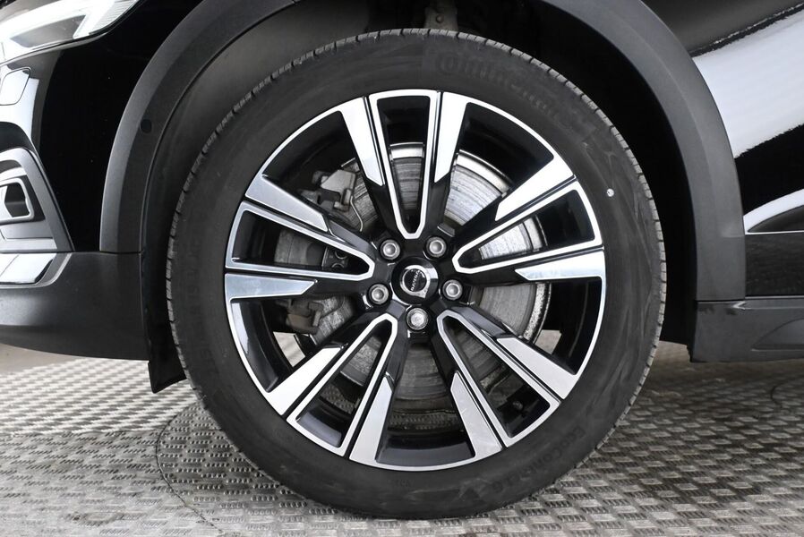 Volvo V60 Cross Country vaihtoauto