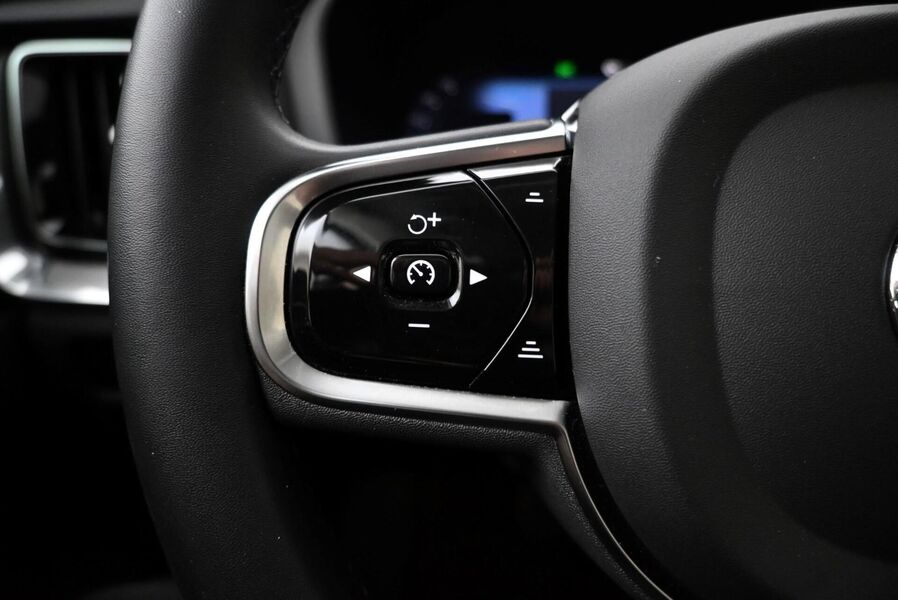 Volvo V60 Cross Country vaihtoauto