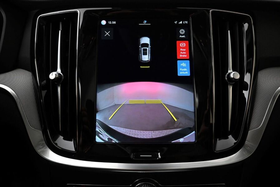 Volvo V60 Cross Country vaihtoauto