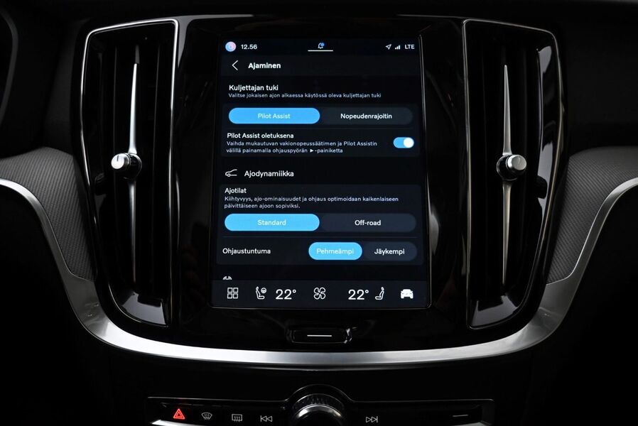 Volvo V60 Cross Country vaihtoauto