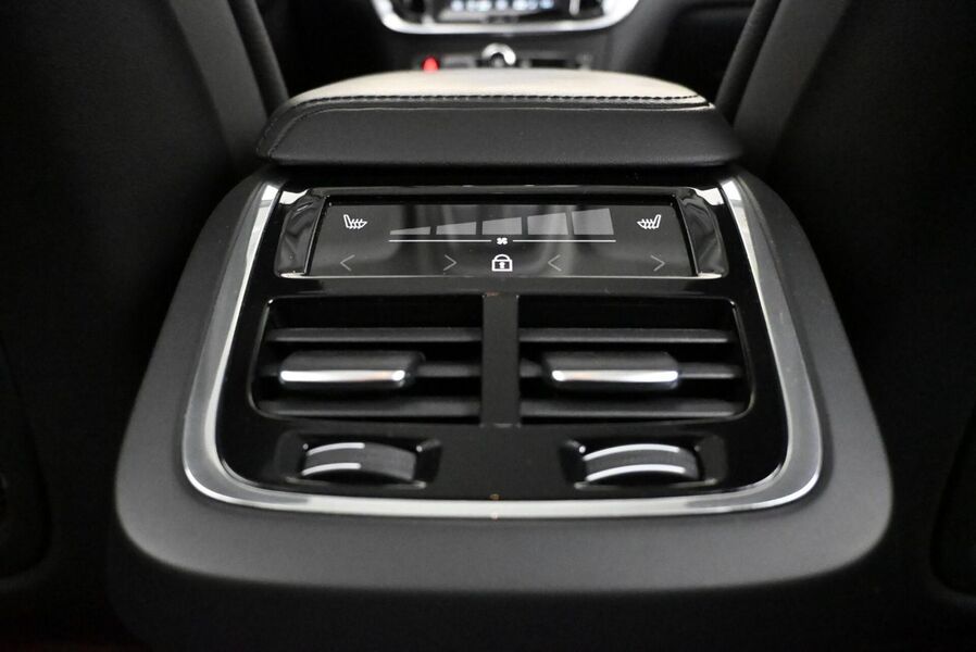 Volvo V60 Cross Country vaihtoauto