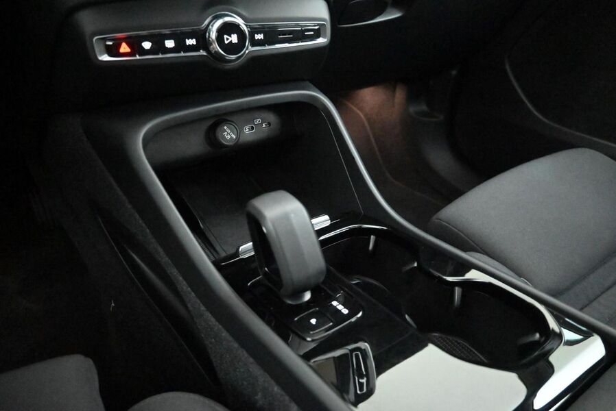 Volvo C40 vaihtoauto