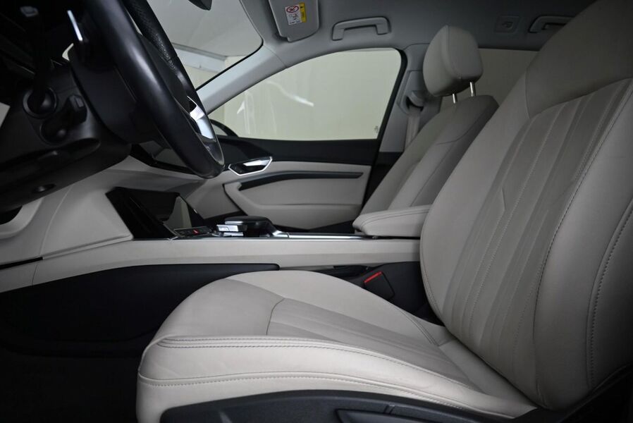 Audi Q8 e-tron vaihtoauto