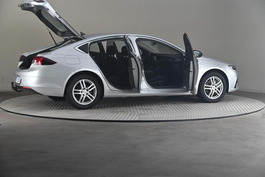 Opel Insignia vaihtoauto