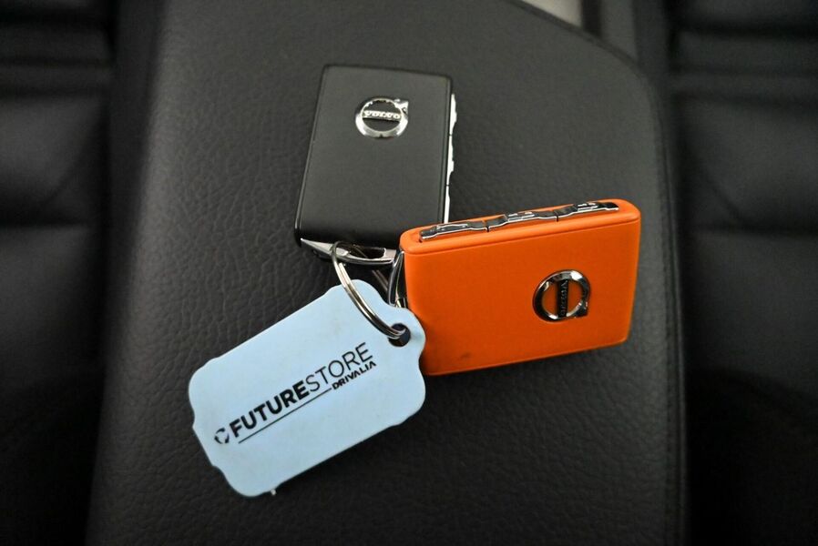 Volvo V60 Cross Country vaihtoauto