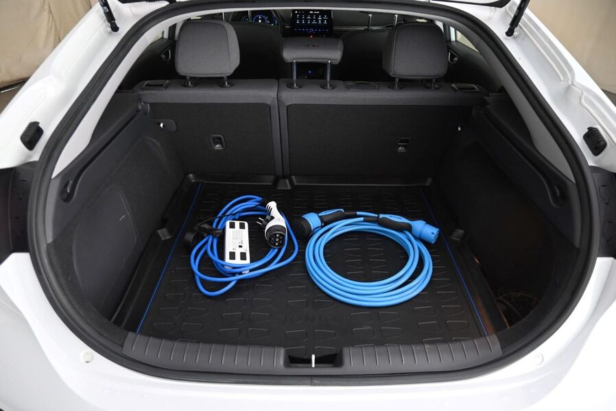 Hyundai IONIQ electric vaihtoauto