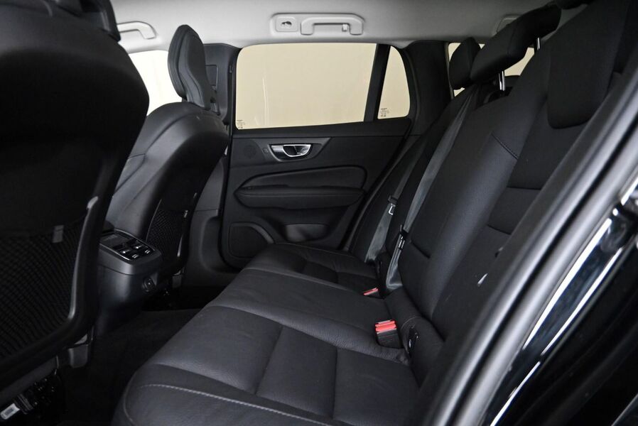 Volvo V60 Cross Country vaihtoauto