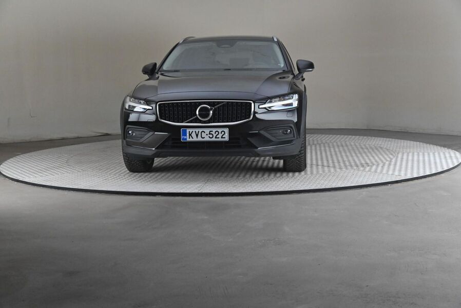 Volvo V60 Cross Country vaihtoauto