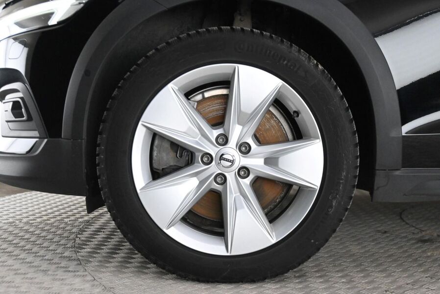 Volvo V60 Cross Country vaihtoauto