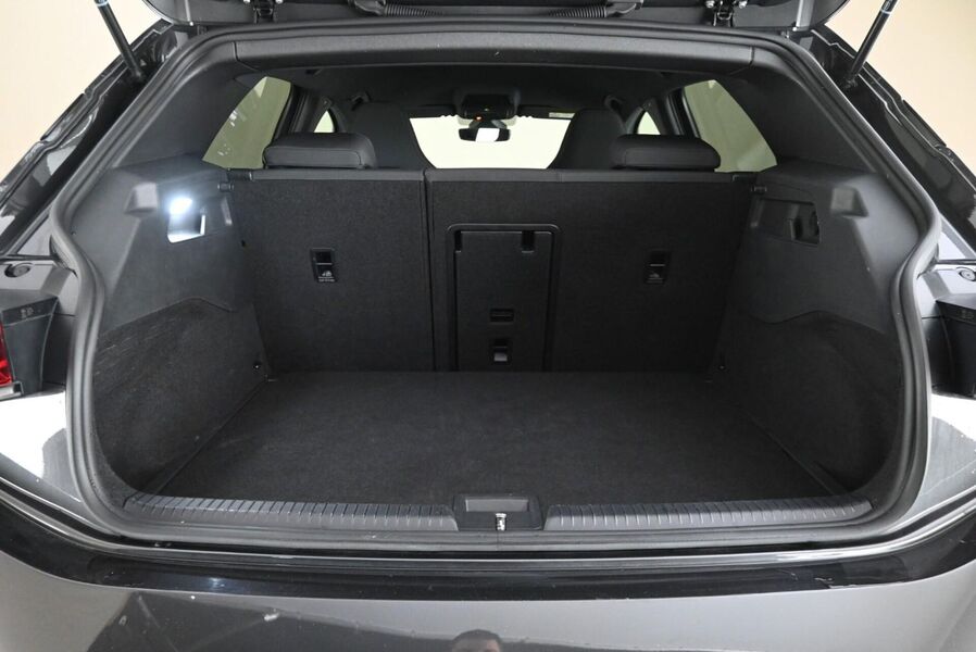 Cupra Born vaihtoauto