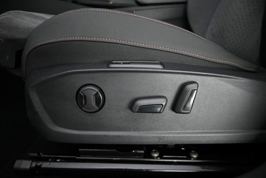 Cupra Born vaihtoauto