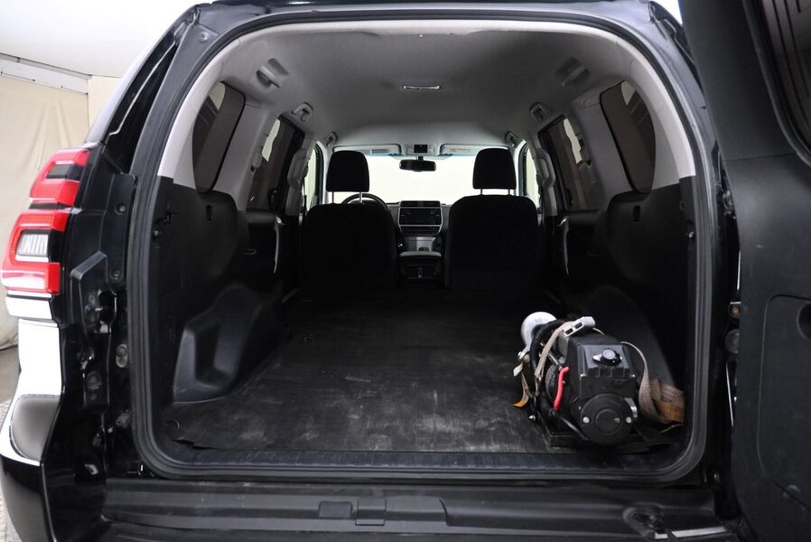 Toyota Land Cruiser vaihtoauto