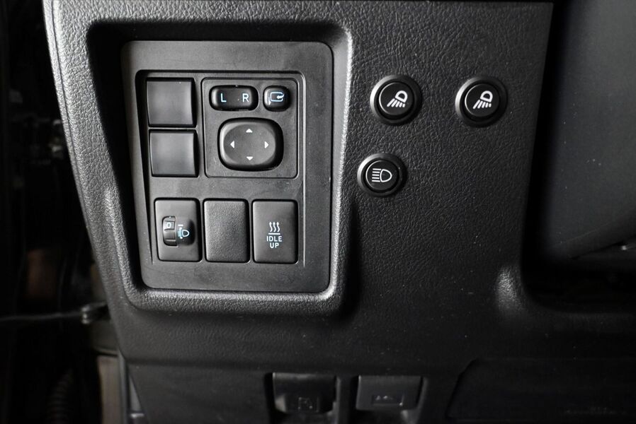 Toyota Land Cruiser vaihtoauto