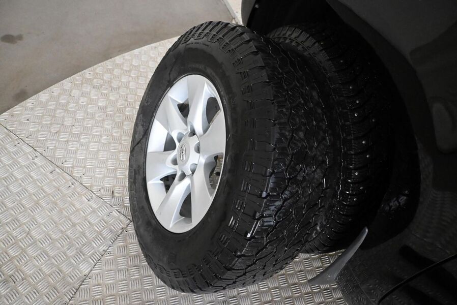 Toyota Land Cruiser vaihtoauto