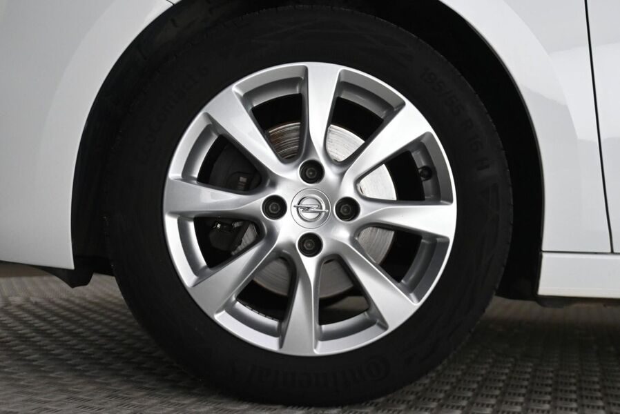 Opel Corsa vaihtoauto