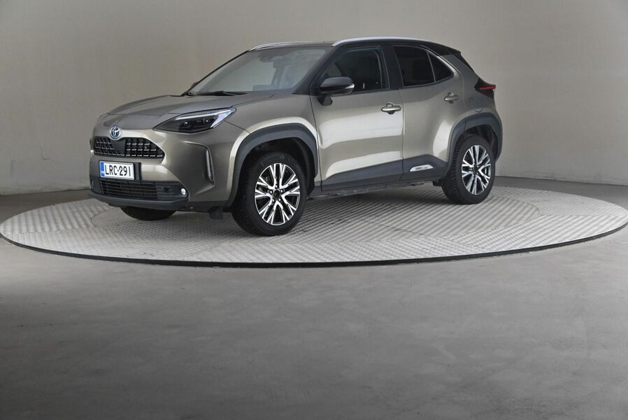 Toyota Yaris Cross vaihtoauto