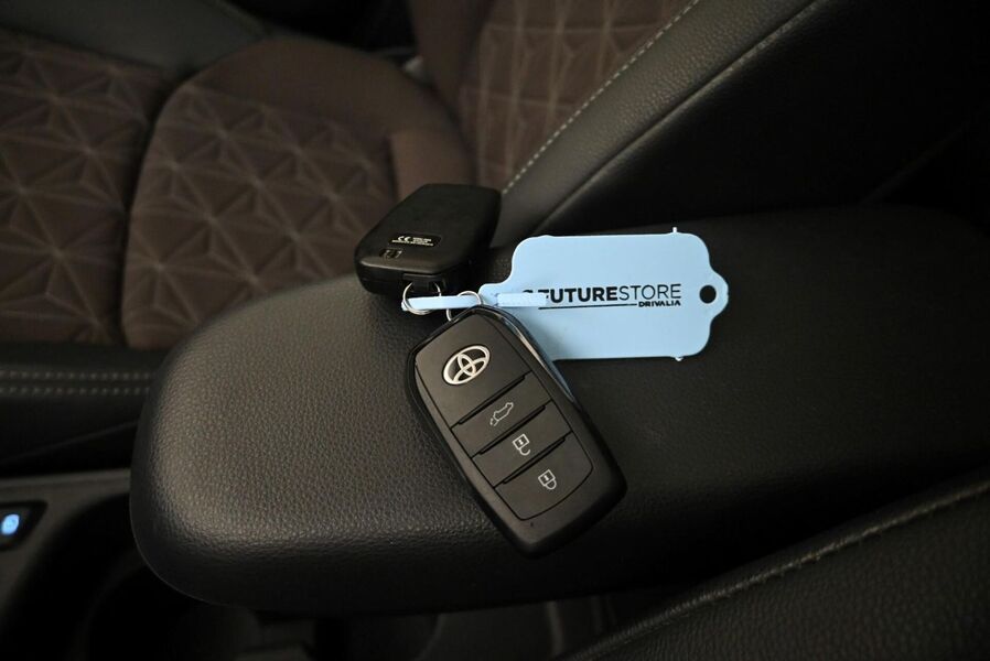 Toyota Yaris Cross vaihtoauto