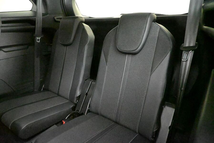 Peugeot 5008 vaihtoauto