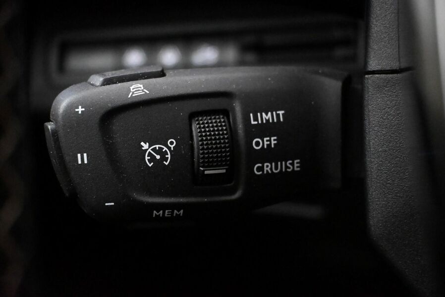 Peugeot 5008 vaihtoauto