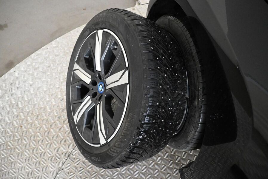 BMW iX vaihtoauto