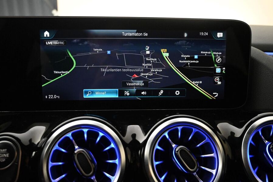 Mercedes-Benz GLA vaihtoauto