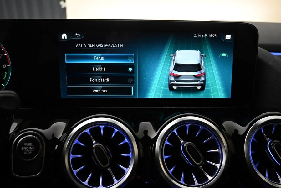 Mercedes-Benz GLA vaihtoauto