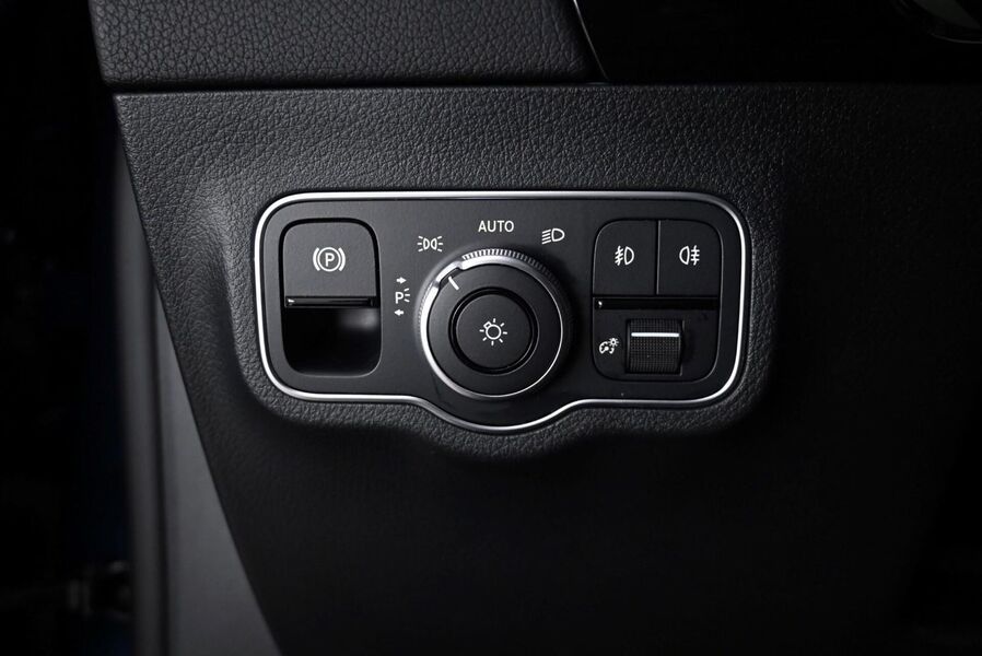 Mercedes-Benz GLA vaihtoauto