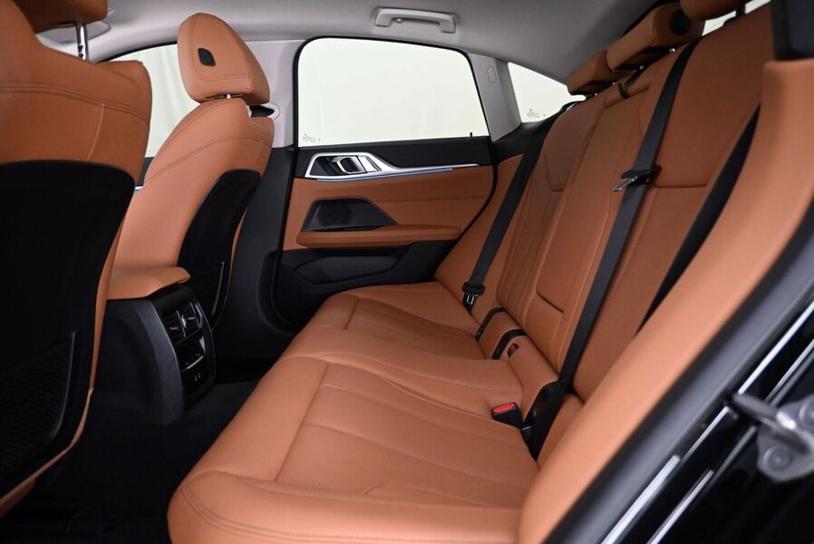 BMW i4 vaihtoauto