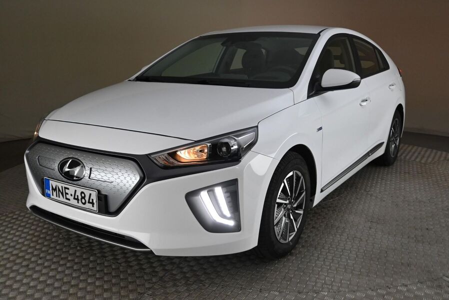 Hyundai IONIQ electric vaihtoauto