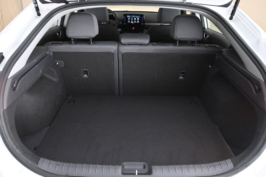 Hyundai IONIQ electric vaihtoauto