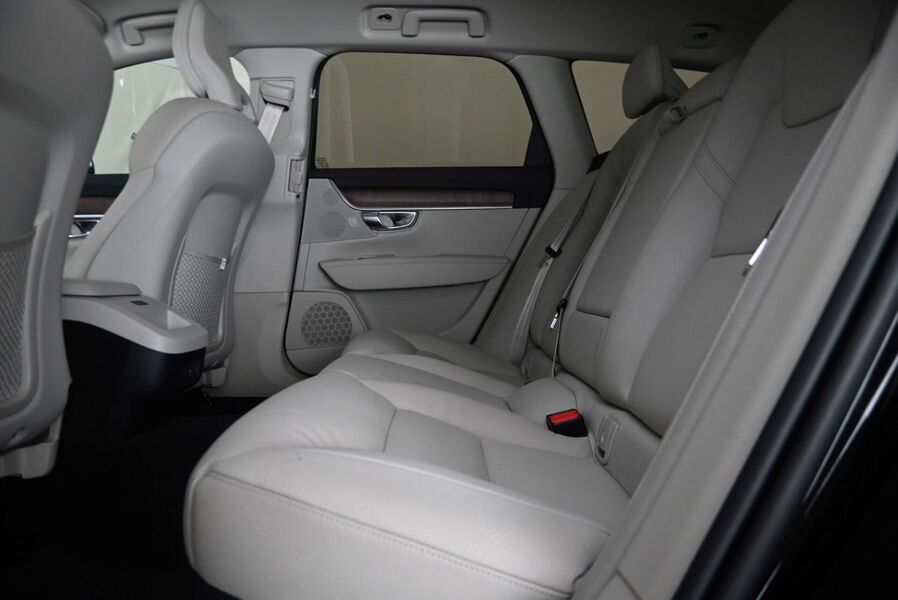 Volvo V90 Cross Country vaihtoauto