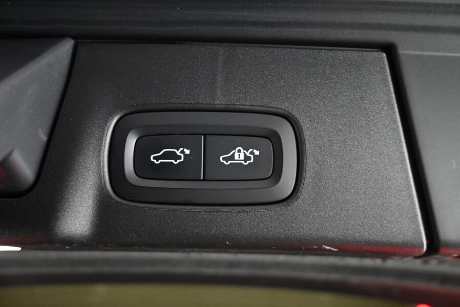 Volvo V90 Cross Country vaihtoauto