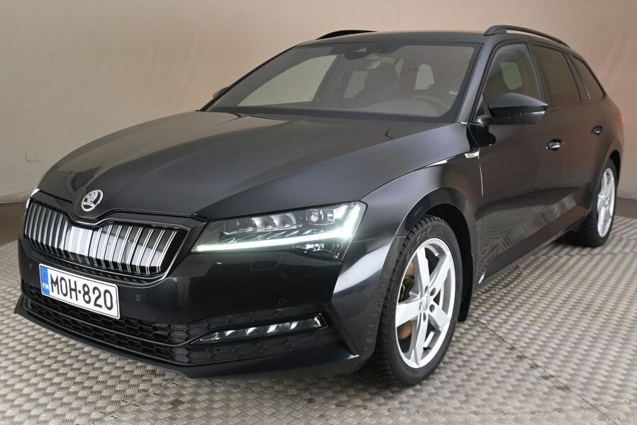 Skoda Superb vaihtoauto
