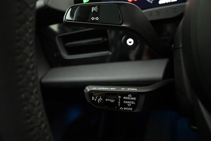 Porsche Taycan vaihtoauto