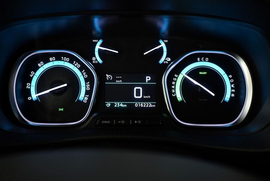 Peugeot e-Expert vaihtoauto