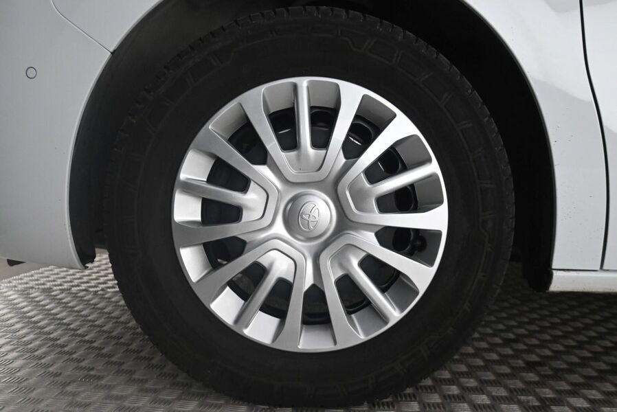 Toyota Proace Verso EV vaihtoauto