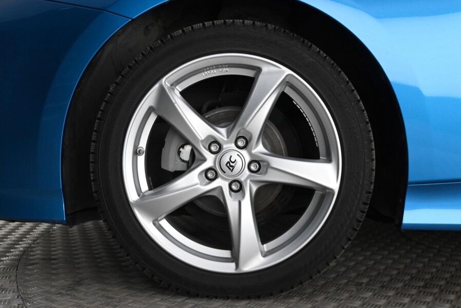 Toyota Prius vaihtoauto