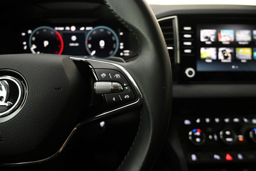 Skoda Karoq vaihtoauto