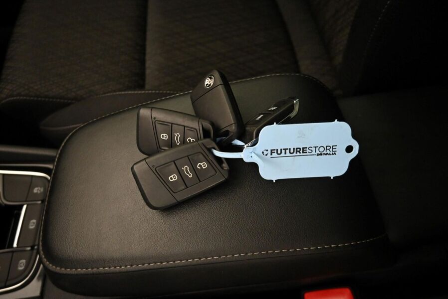 Skoda Karoq vaihtoauto