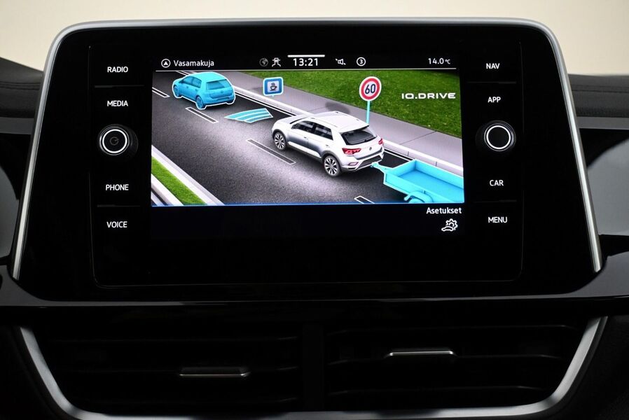 Volkswagen T-Roc vaihtoauto