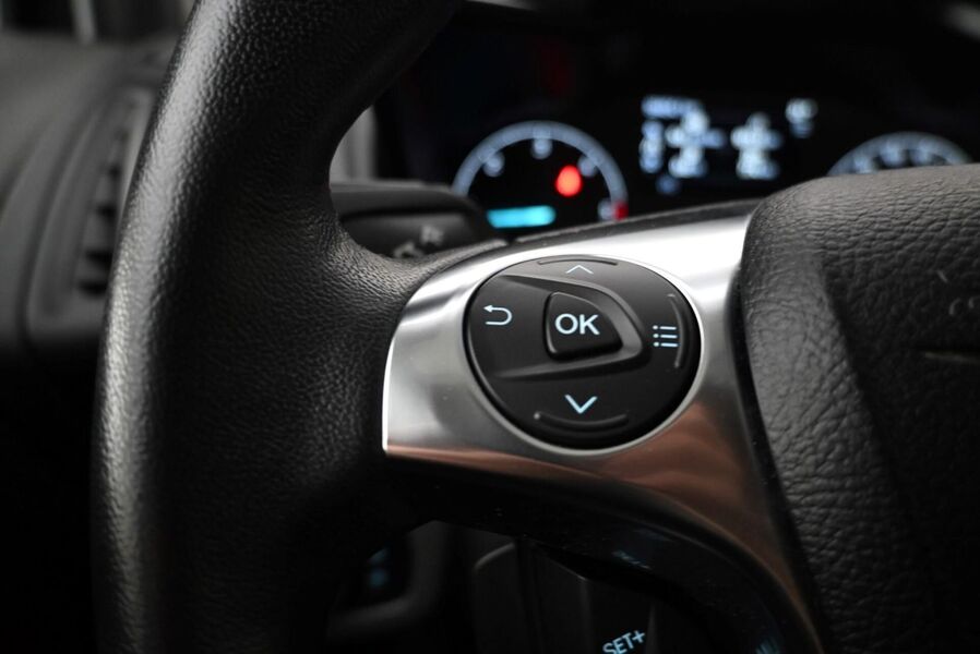 Ford Transit Connect vaihtoauto